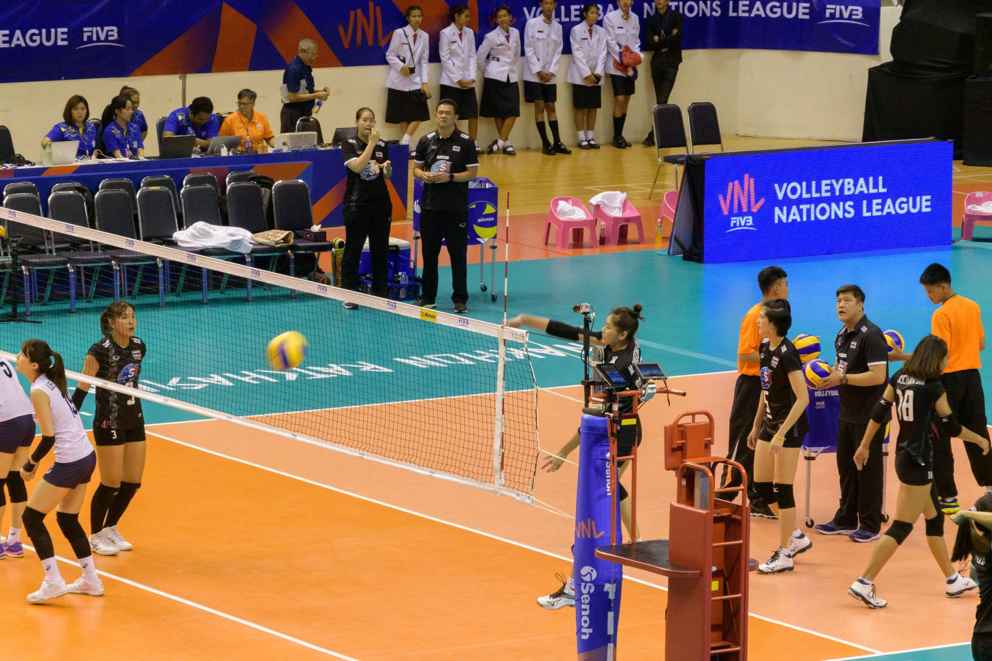 2018-06-05-korat-nakhonratchasima-vnl-volleyball-japan-turkey-korea-thailand-day1""